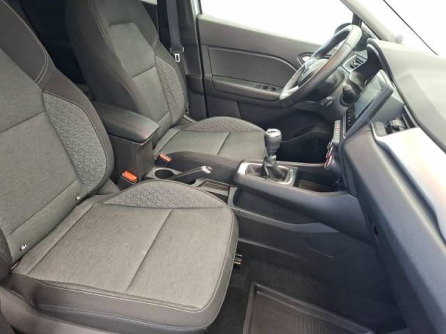 Renault Captur image 6