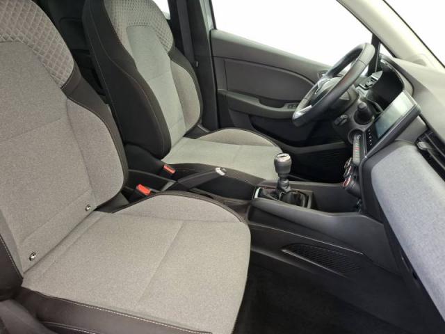 Renault Clio image 6