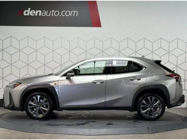 Lexus Ux image 4