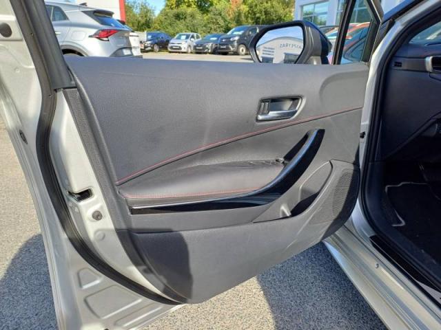 Toyota Corolla image 9
