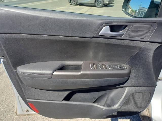 Kia Sportage image 2