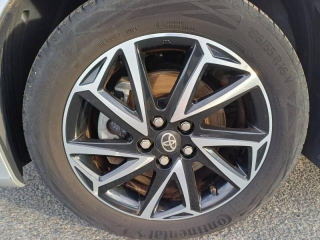 Toyota Yaris image 5