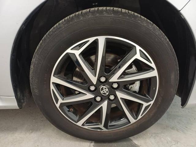 Toyota Yaris image 6