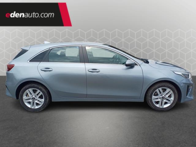 Kia Ceed image 8