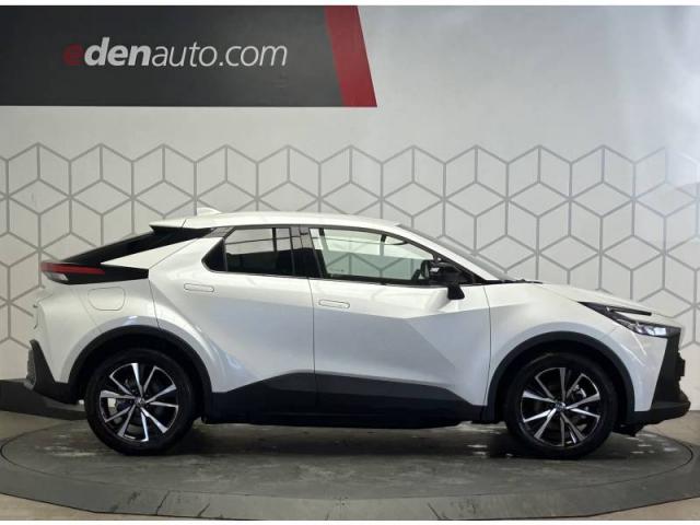 Toyota C-Hr image 1