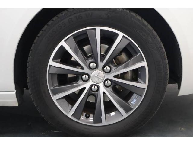 Peugeot 308 image 4