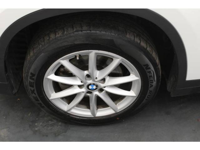 Bmw X1 image 9