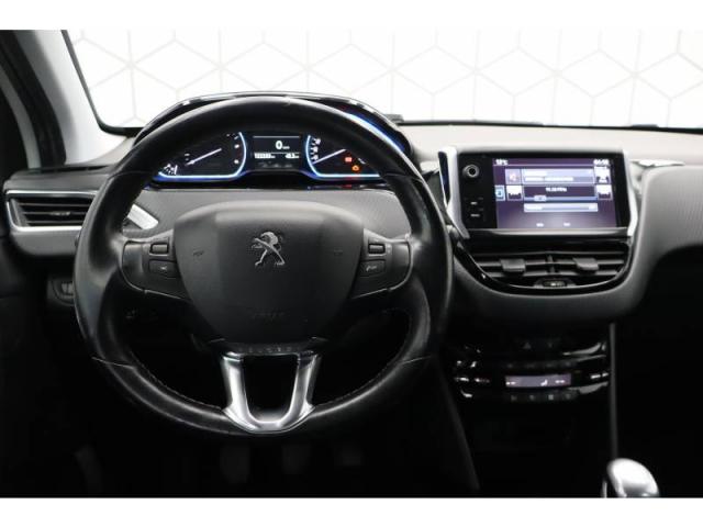 Peugeot 2008 image 9