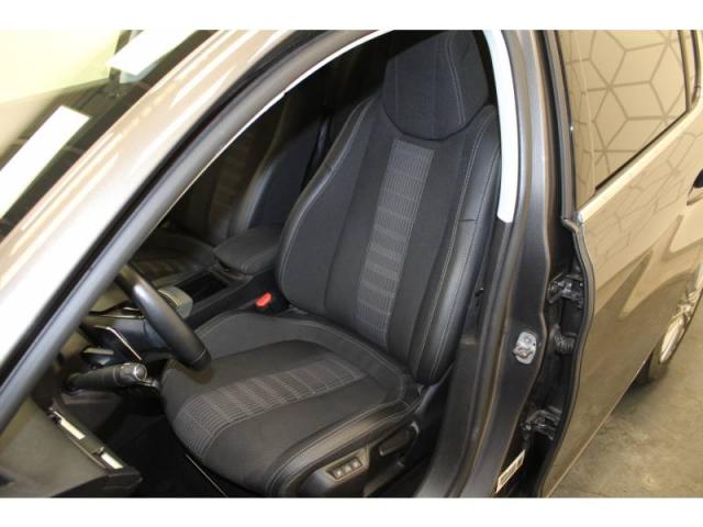 Peugeot 308 image 4