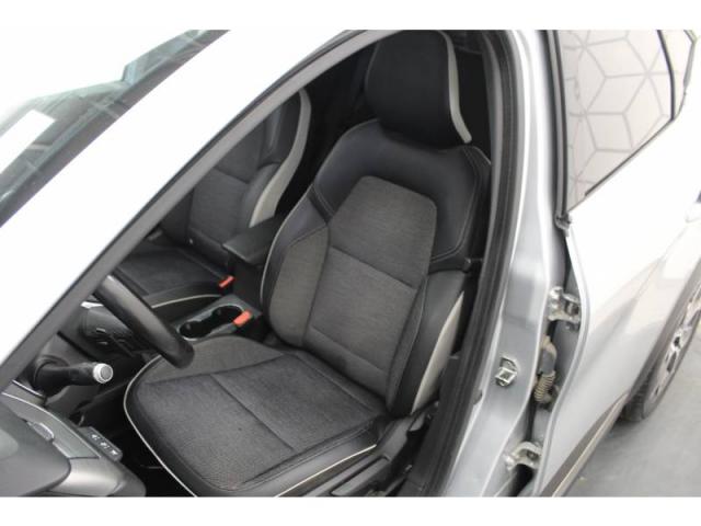 Renault Captur image 7
