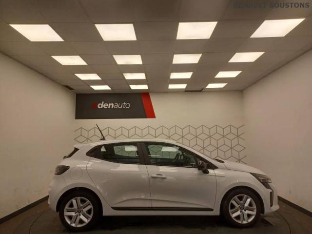 Renault Clio image 8