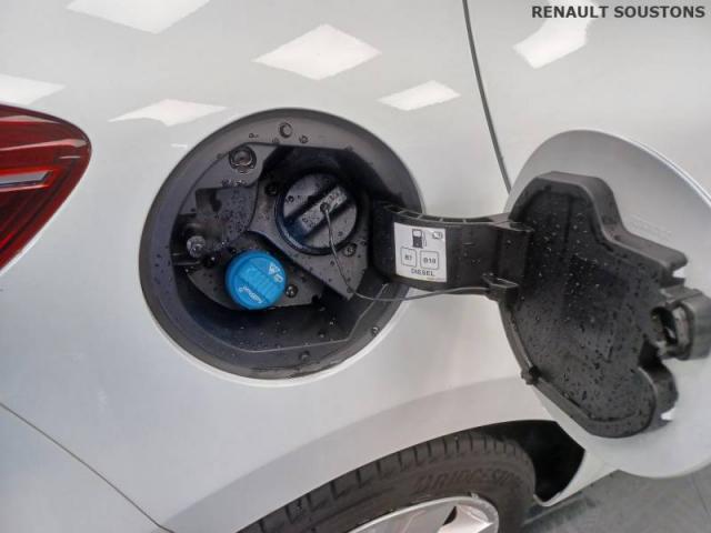 Renault Clio image 9