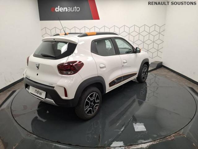 Dacia Spring image 8