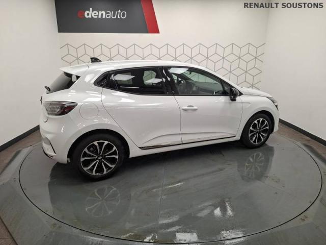 Renault Clio image 3