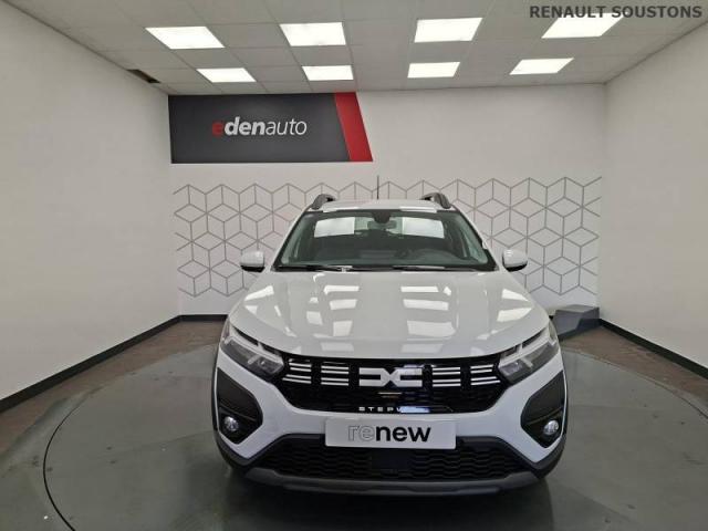 Dacia Sandero image 1