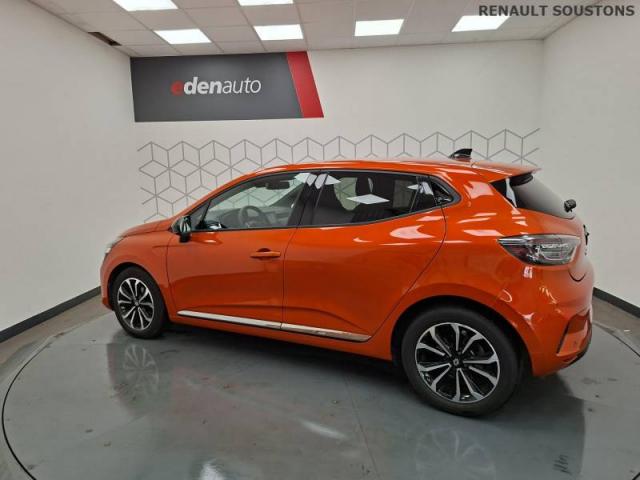 Renault Clio image 9
