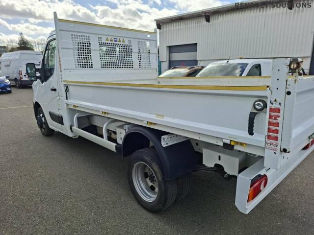 Renault Master image 1