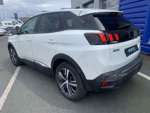 Peugeot 3008 image 3