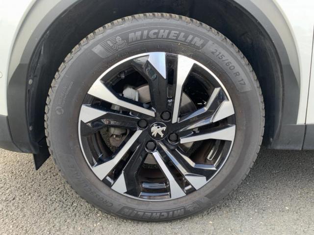 Peugeot 2008 image 2