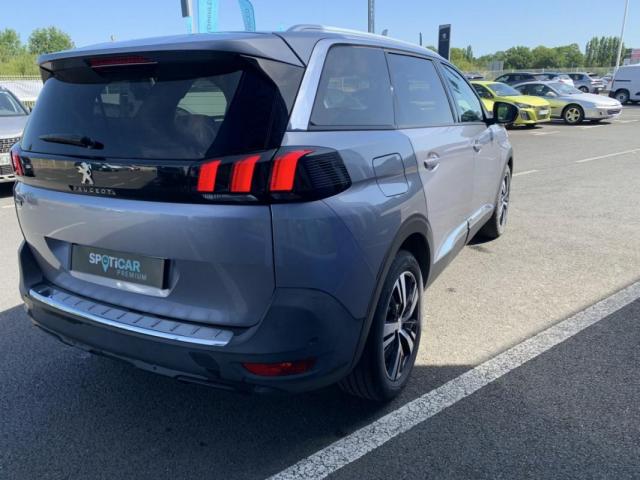 Peugeot 5008 image 7