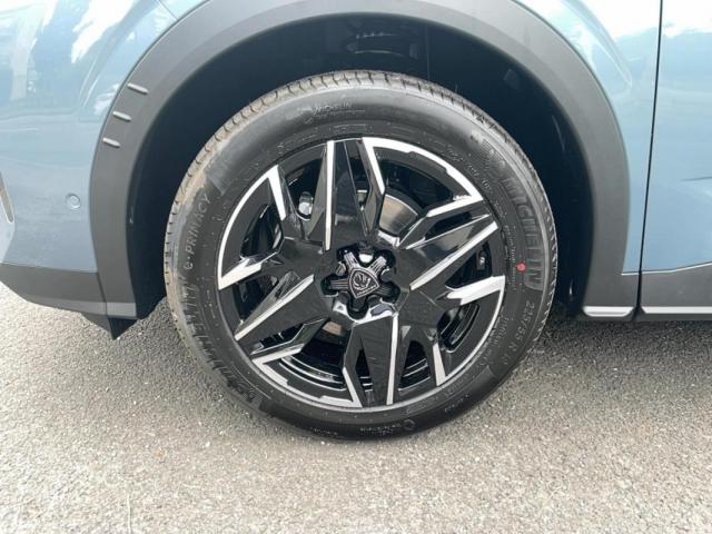 Peugeot 3008 image 5