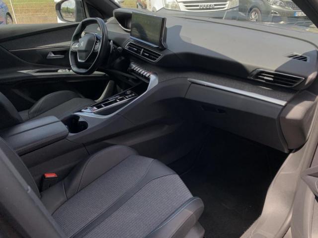 Peugeot 3008 image 1