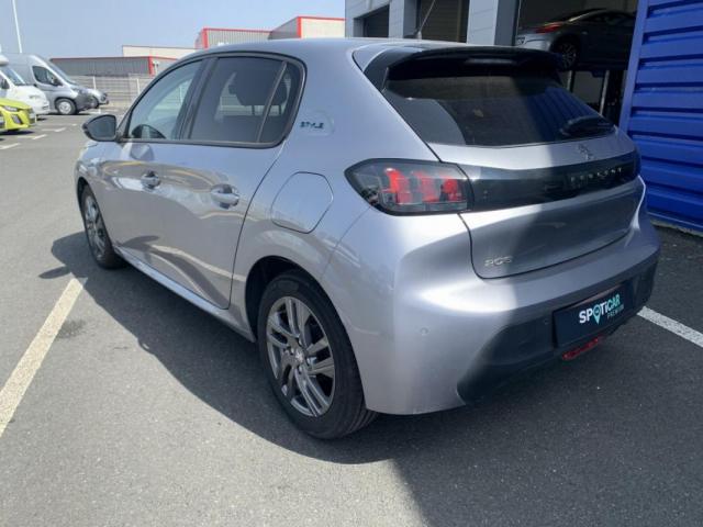 Peugeot 208 image 2