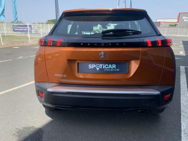 Peugeot 2008 image 8
