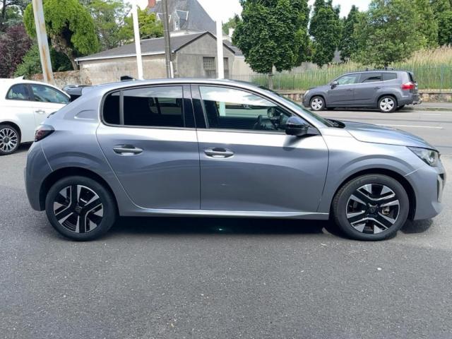 Peugeot 208 image 4