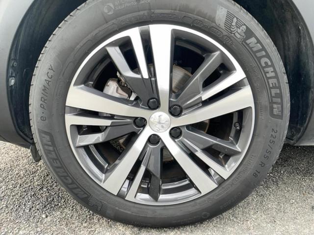 Peugeot 3008 image 9