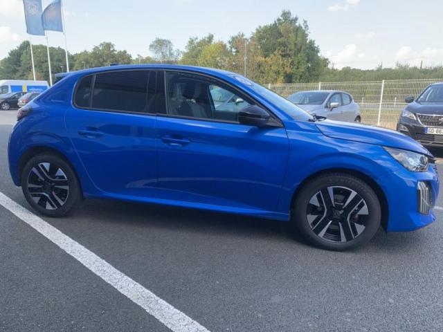 Peugeot 208 image 7