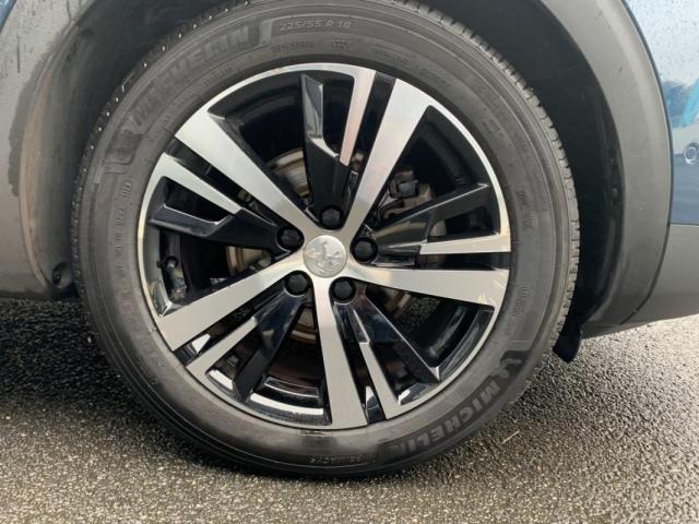 Peugeot 5008 image 1