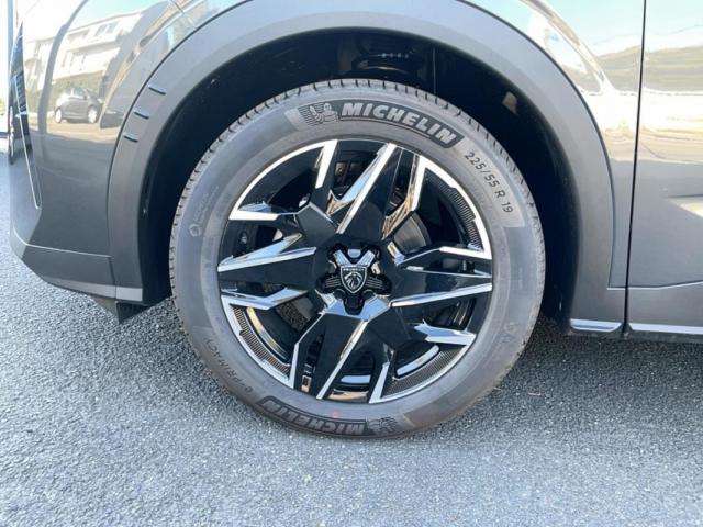 Peugeot 3008 image 1