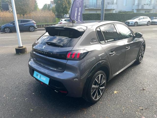 Peugeot 208 image 9