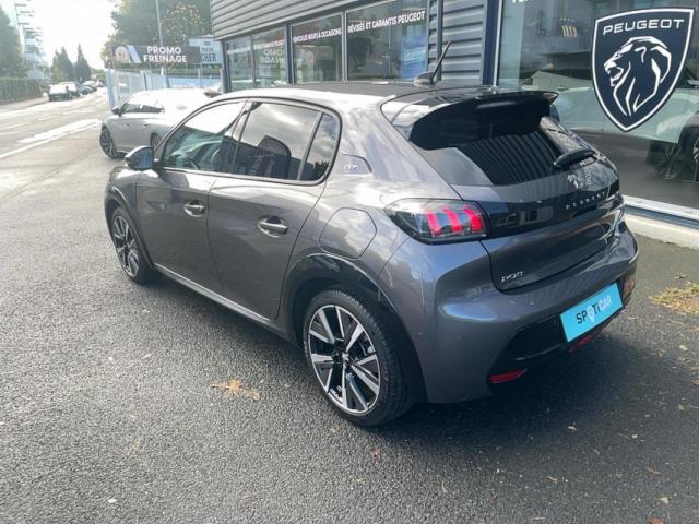 Peugeot 208 image 8