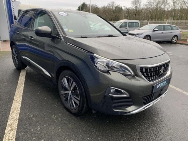 Peugeot 3008 image 2