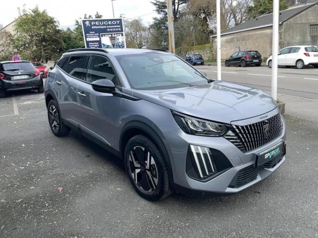 Peugeot 2008 image 2