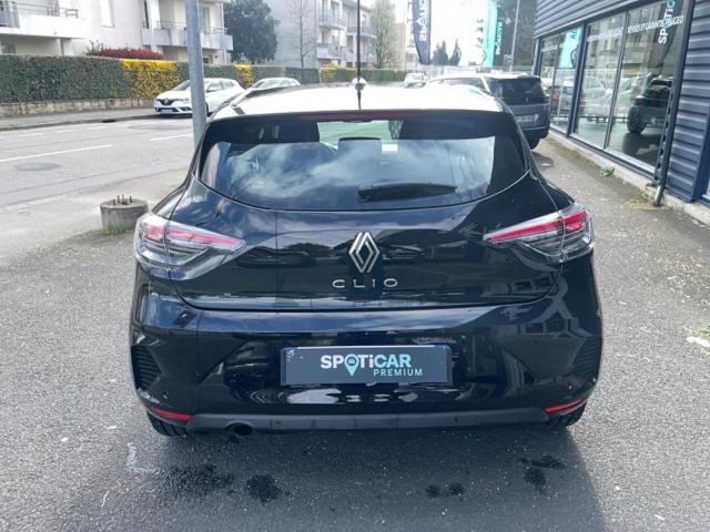 Renault Clio image 3