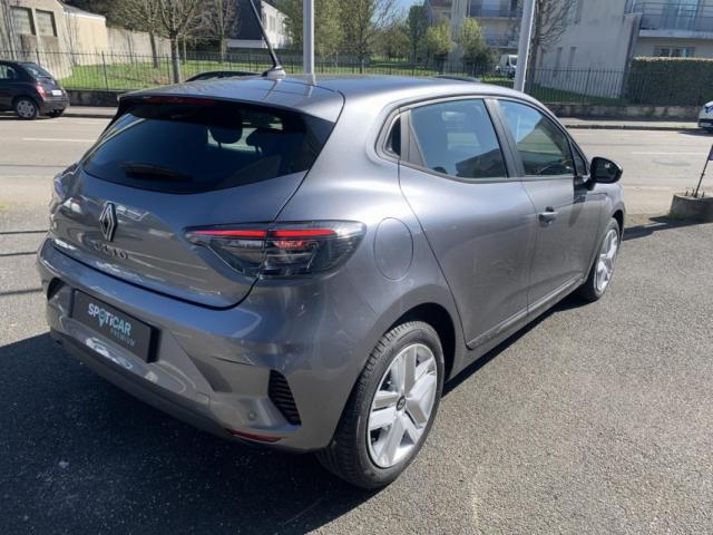 Renault Clio image 6
