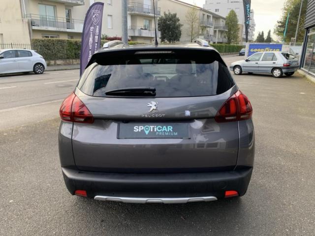 Peugeot 2008 image 2