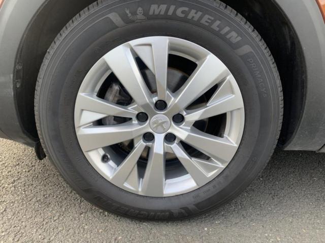 Peugeot 5008 image 3