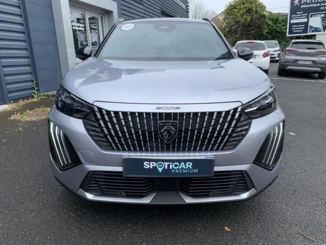 Peugeot 2008 image 2