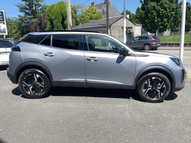 Peugeot 2008 image 3