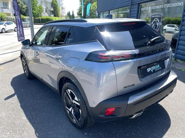 Peugeot 2008 image 8