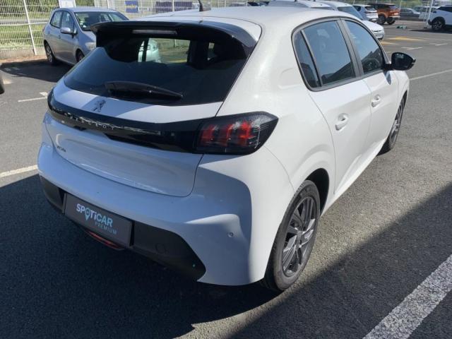 Peugeot 208 image 4