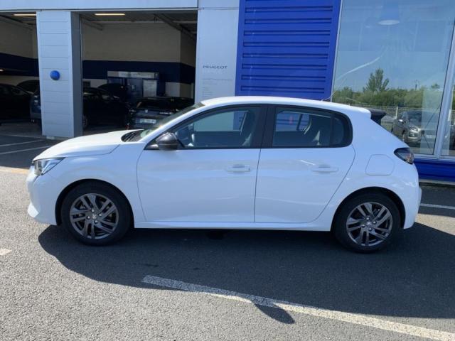 Peugeot 208 image 2