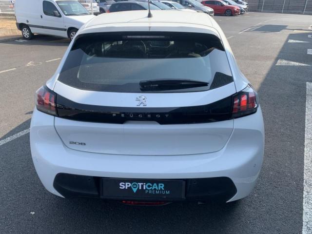 Peugeot 208 image 4