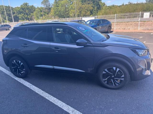 Peugeot 2008 image 1