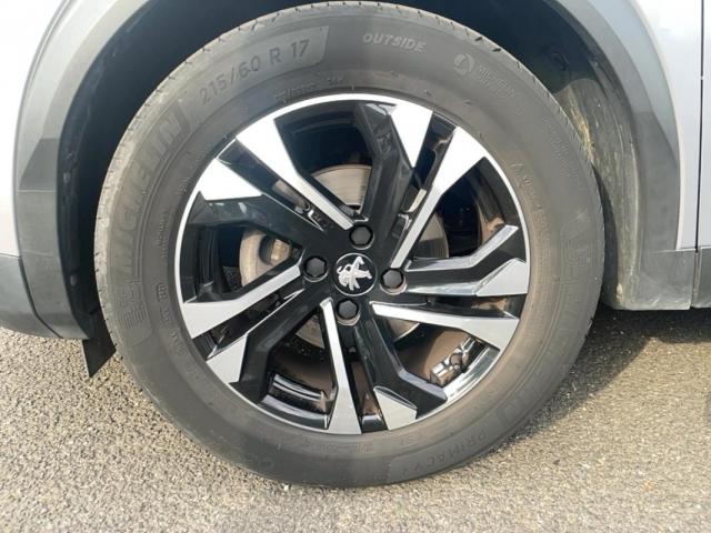 Peugeot 2008 image 9