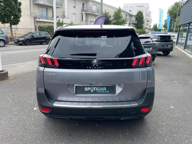 Peugeot 5008 image 8